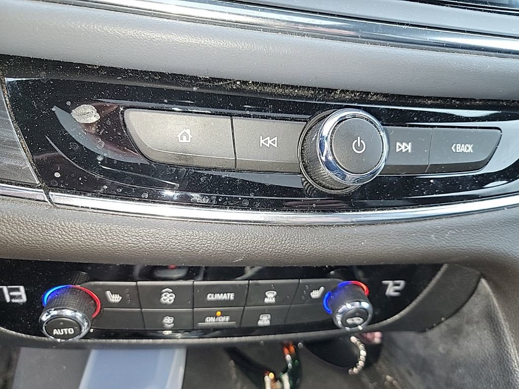 Used 2024 Buick Enclave Essence w/ Experience Buick Package image 34