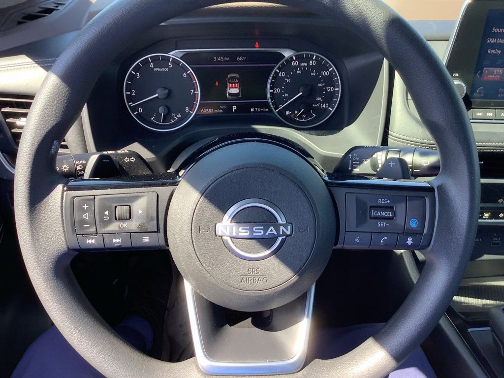 Used 2023 Nissan Rogue SV image 15