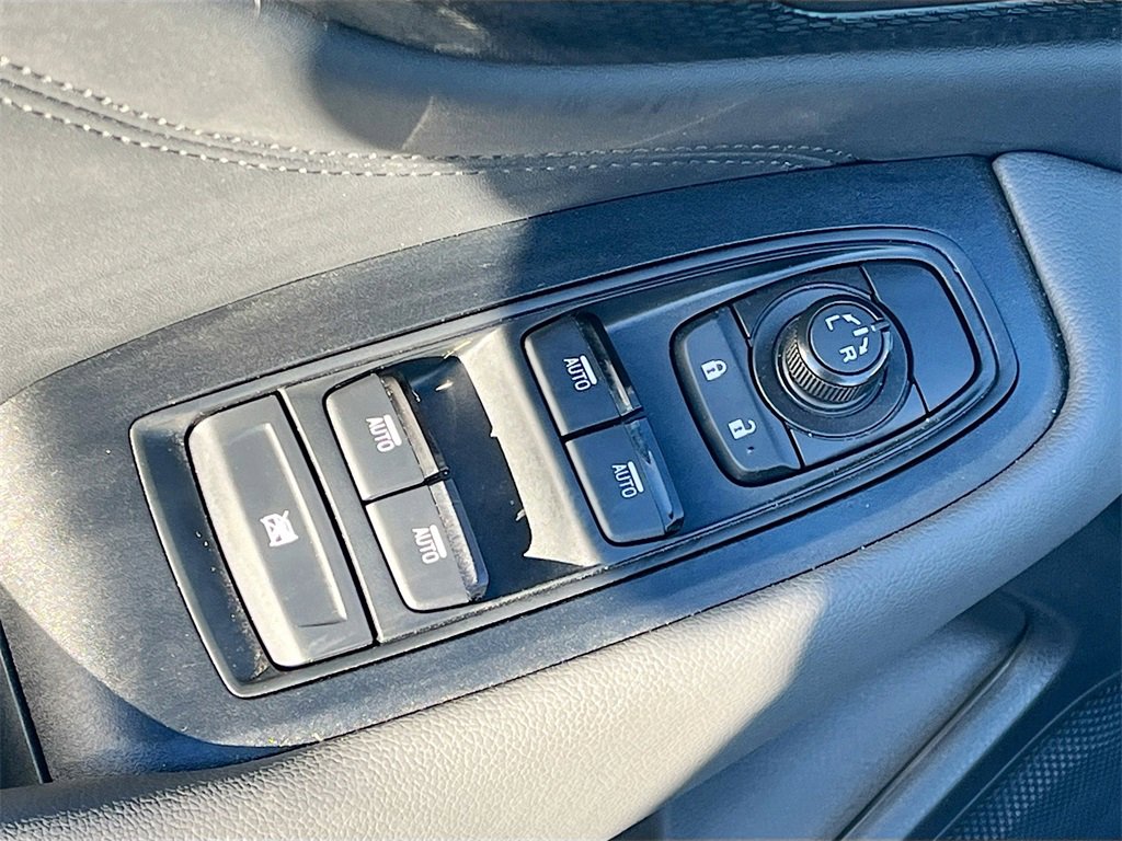 Used 2025 Subaru Outback Wilderness image 18