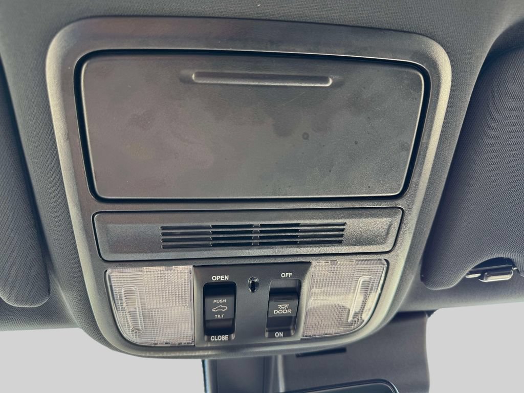 Used 2023 Honda Passport EX-L image 30