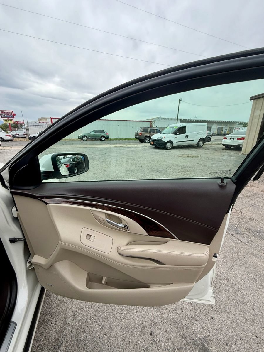 Used 2014 Buick LaCrosse Premium FWD image 14