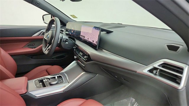 Used 2026 BMW M440i Convertible image 26