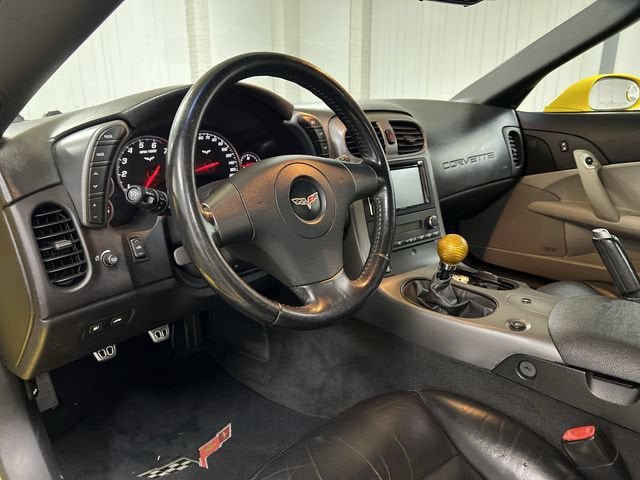 Used 2006 Chevrolet Corvette Convertible w/ Preferred Equipment Group RWD image 10