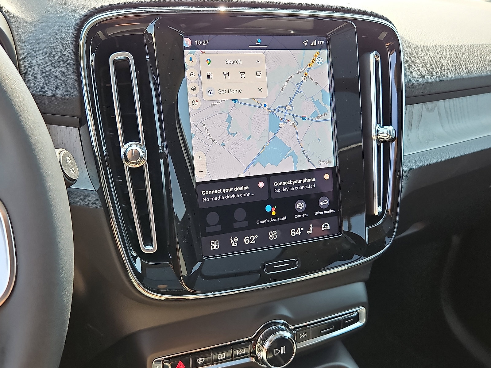 New 2026 Volvo XC40 B5 Core w/ Protection Package Premier AWD/4WD image 15