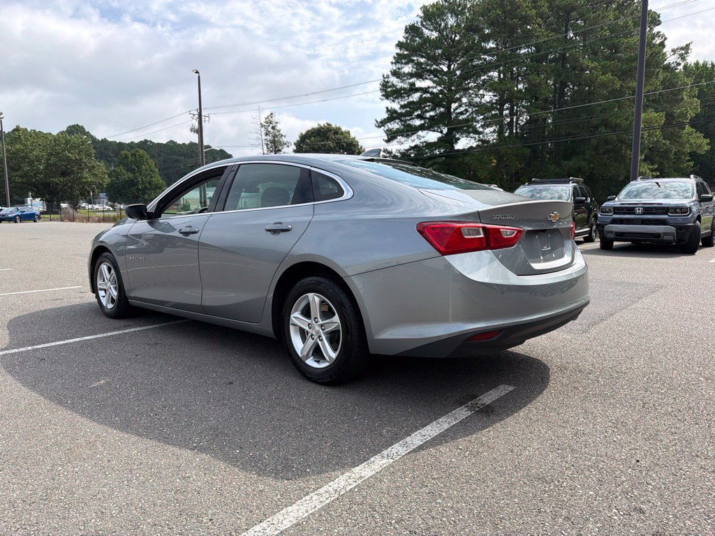 Used 2024 Chevrolet Malibu LT FWD image 7