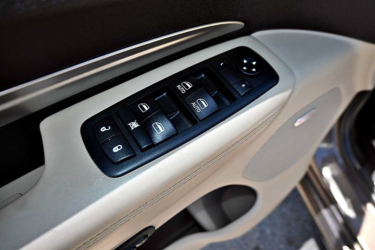 Used 2017 Dodge Durango GT w/ Premium Group RWD image 23