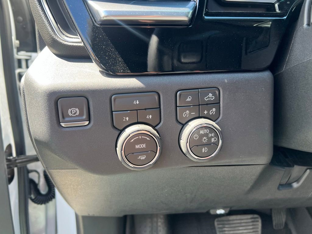 New 2026 Chevrolet Silverado 2500 LT w/ Safety Package AWD/4WD image 11