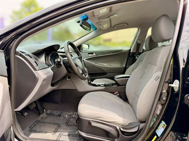 Used 2013 Hyundai Sonata GLS FWD image 6