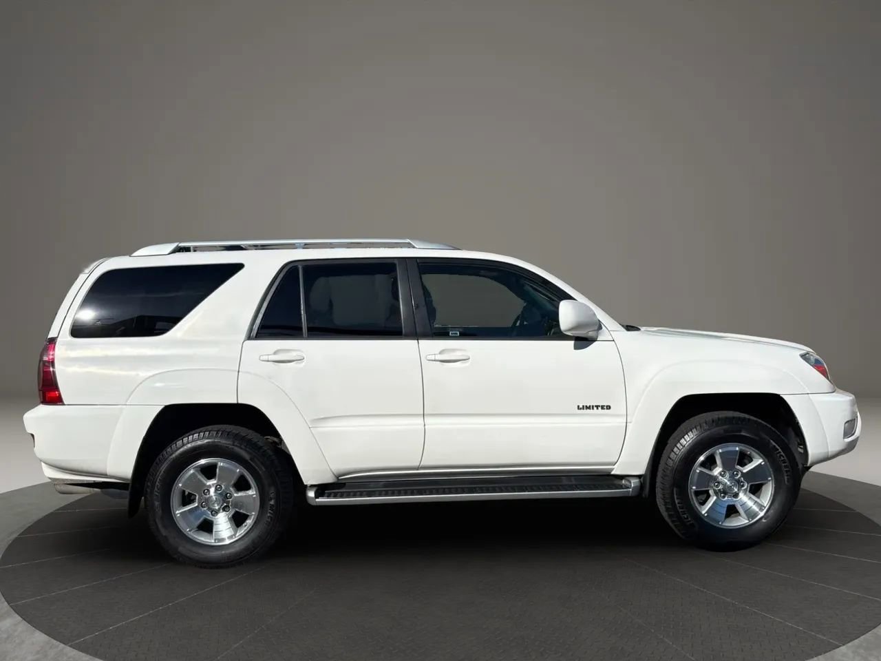 Used 2004 Toyota 4Runner Limited RWD image 5