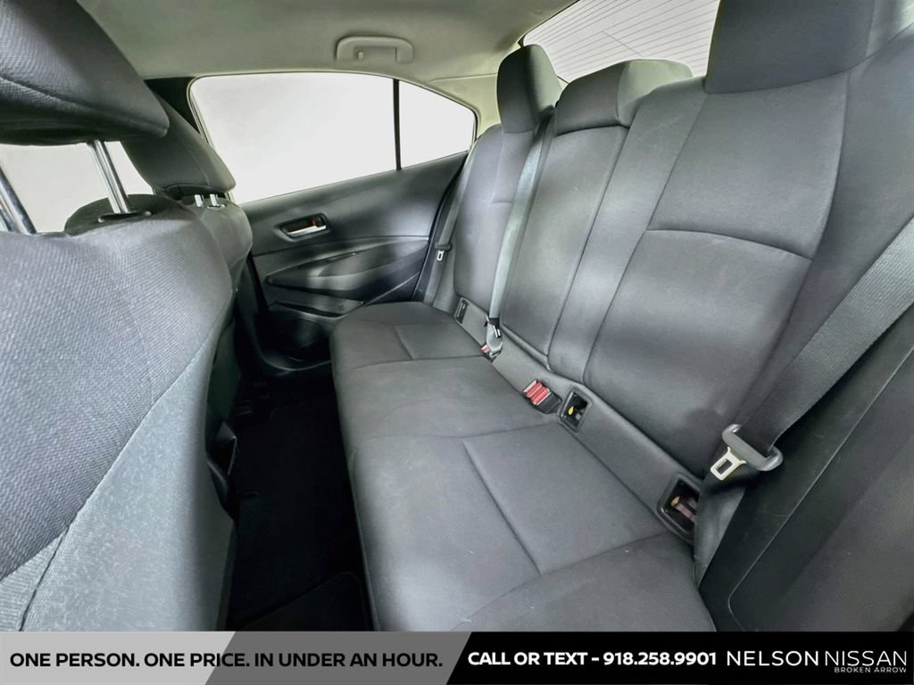 Used 2021 Toyota Corolla LE FWD image 22