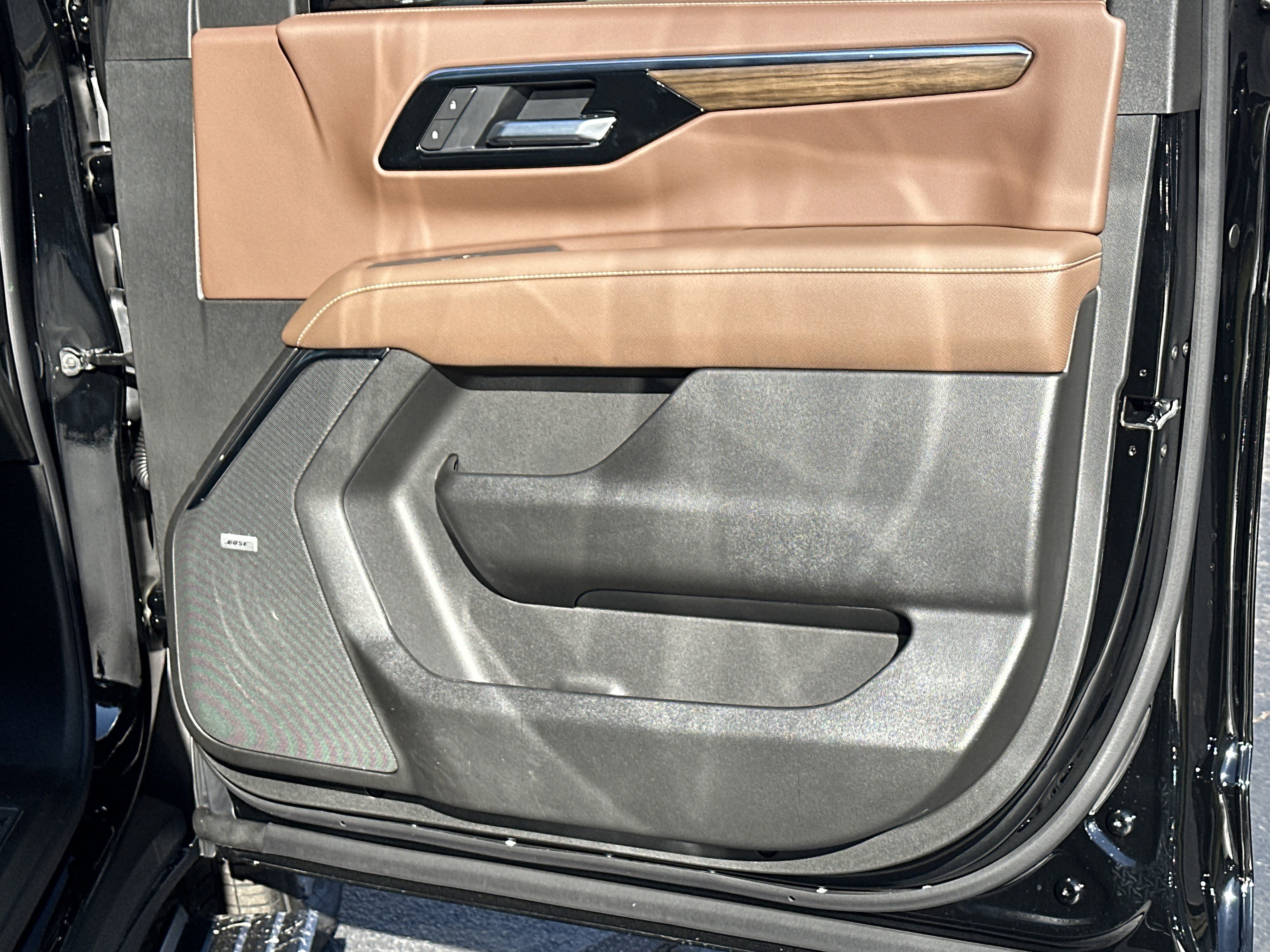 New 2026 Chevrolet Tahoe High Country image 14