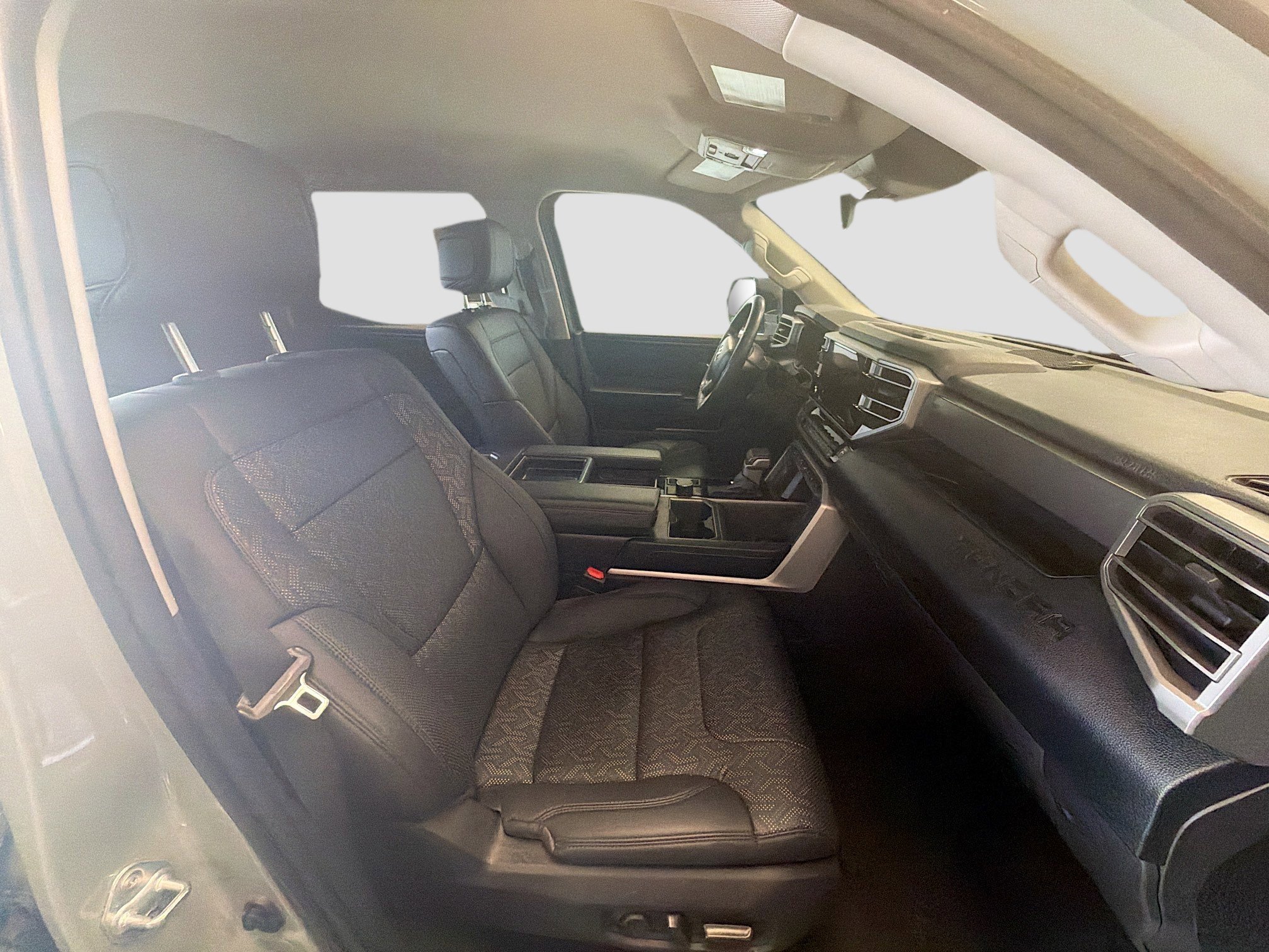 Used 2024 Toyota Tundra SR5 w/ SR5 Premium Package AWD/4WD image 30