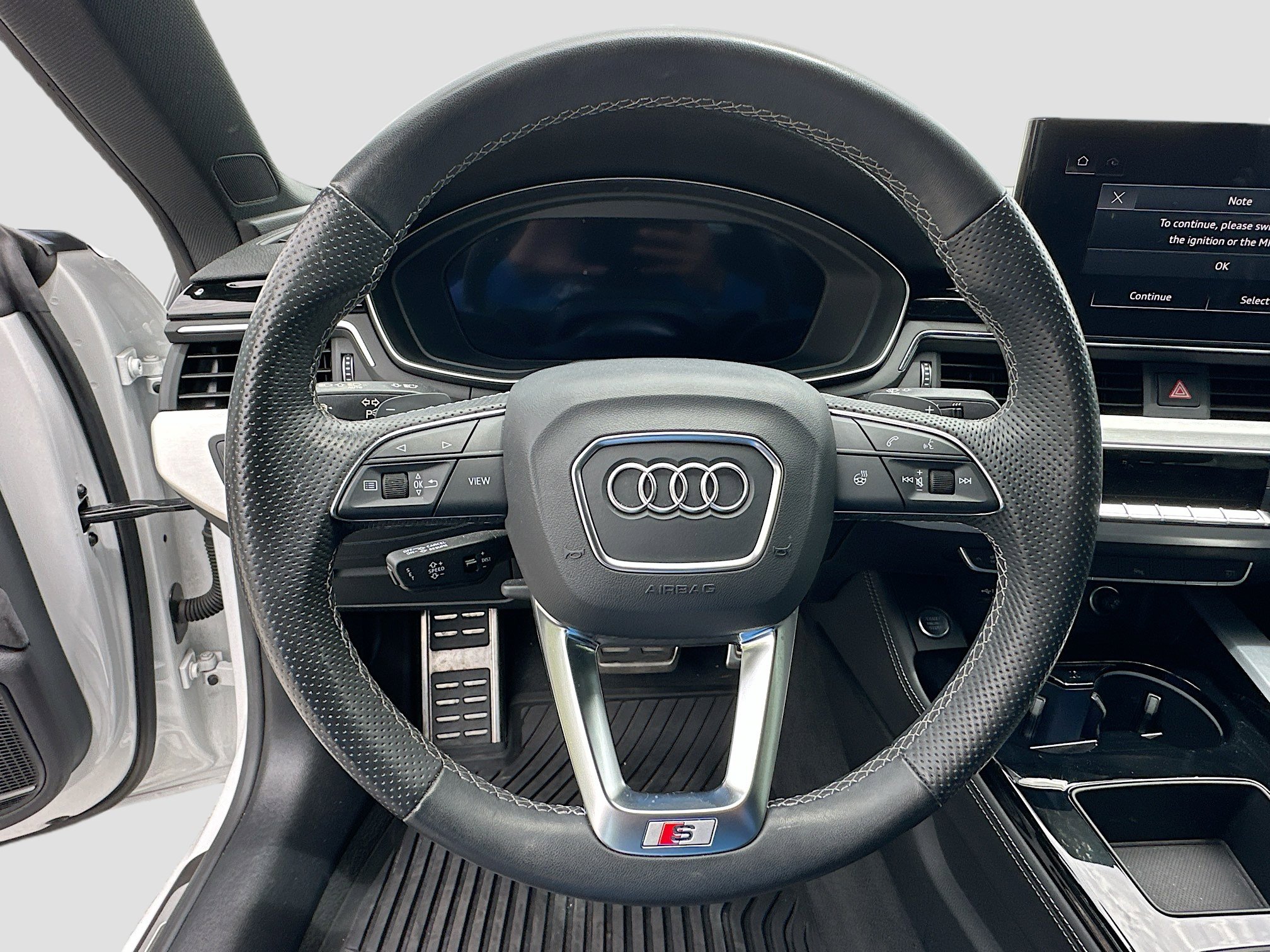 Used 2023 Audi A5 2.0T Premium Plus w/ Premium Plus AWD/4WD image 9