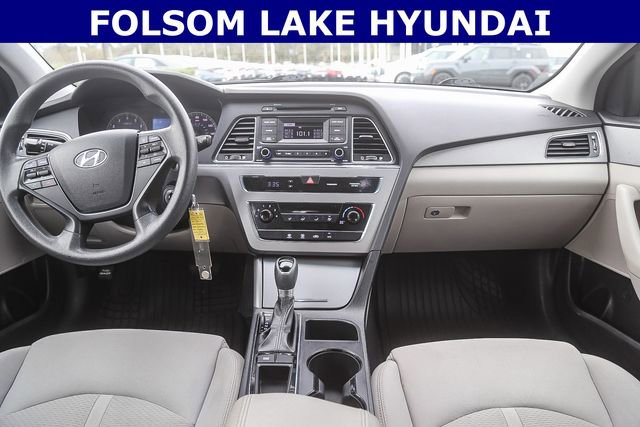 Used 2017 Hyundai Sonata SE image 13