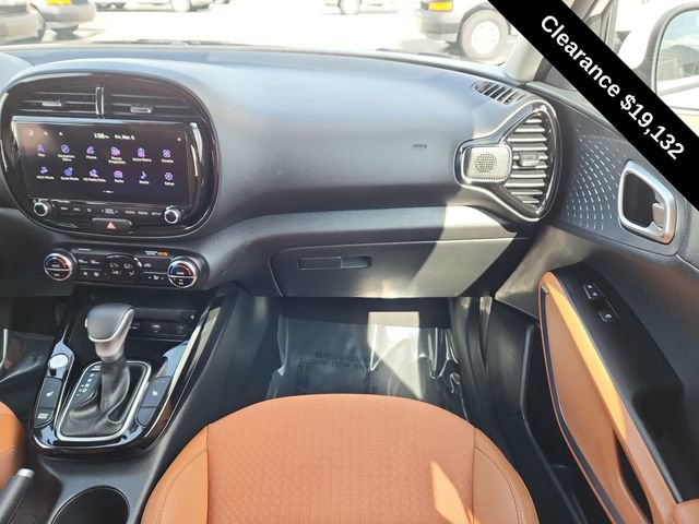 Used 2024 Kia Soul EX w/ Option Group 015 FWD image 21