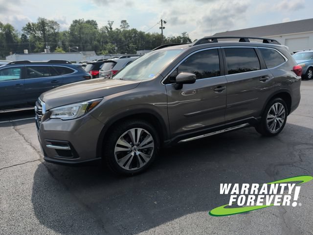 Used 2022 Subaru Ascent Limited w/ Technology Package AWD/4WD image 3