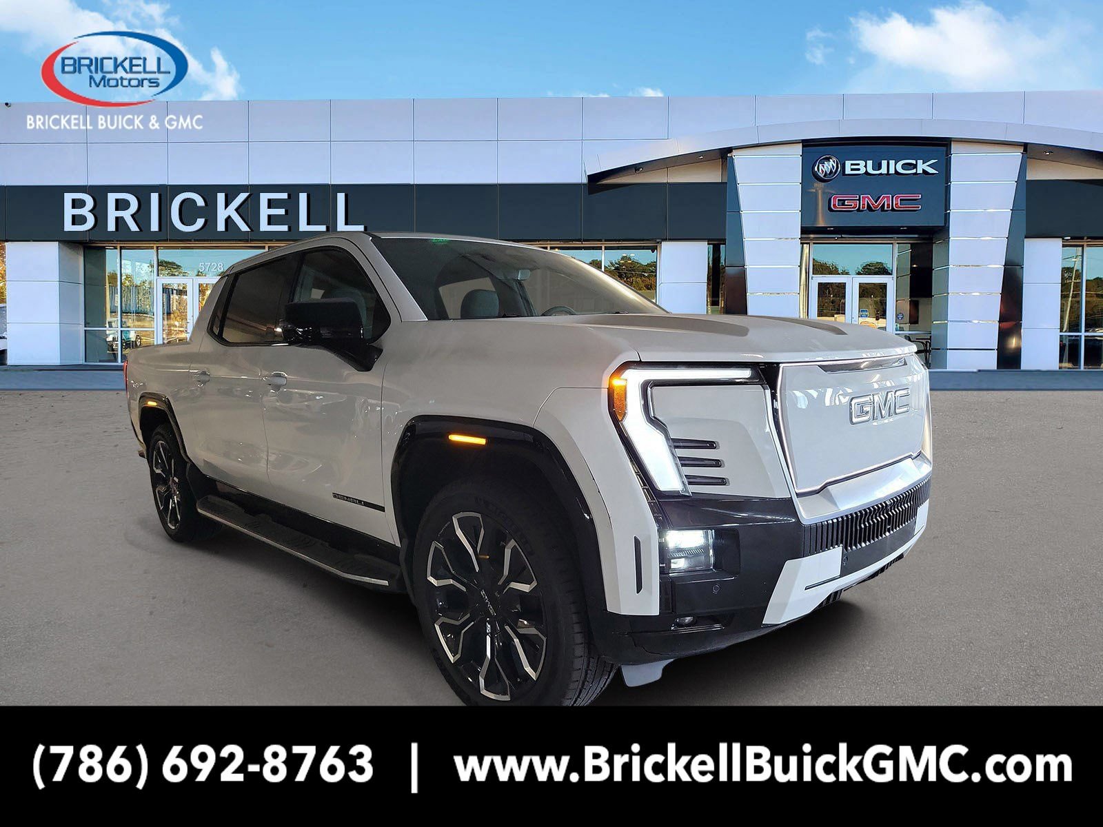 New 2025 GMC Sierra EV Denali AWD/4WD image 4