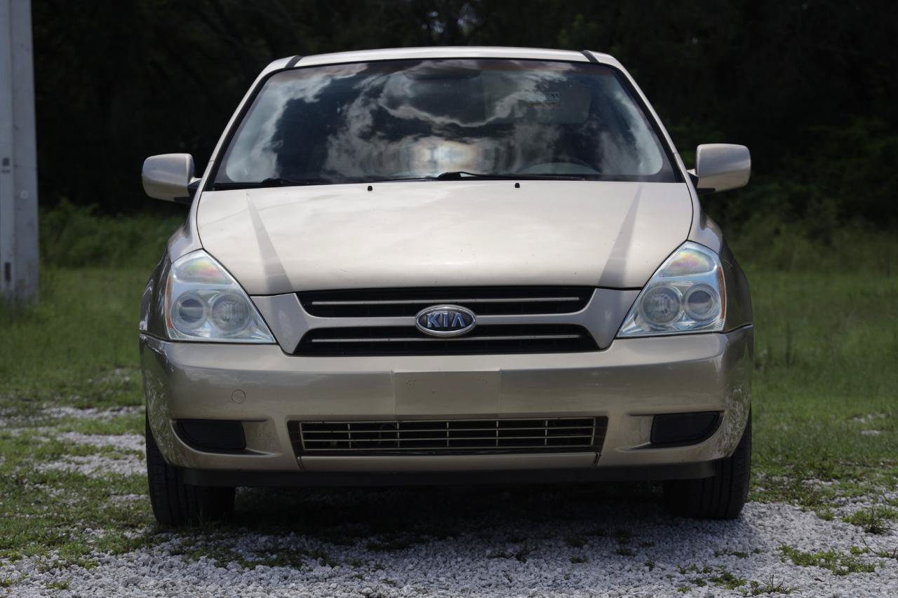 Used 2006 Kia Sedona EX FWD image 17
