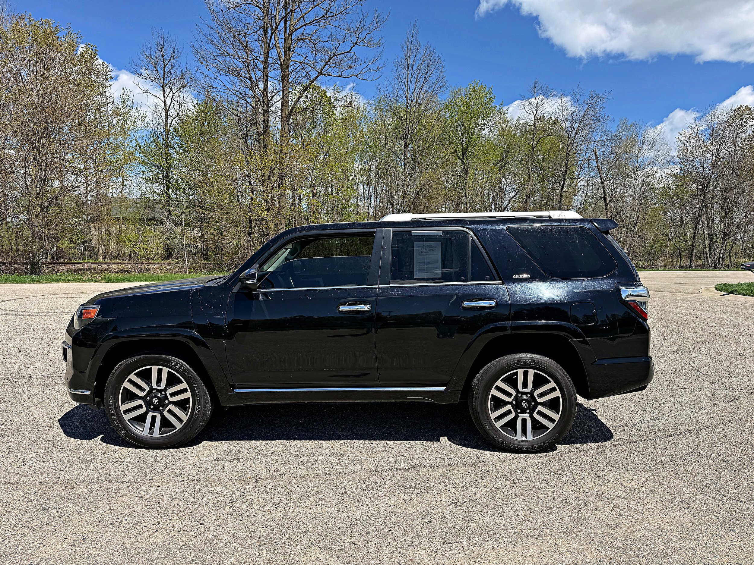 Used 2021 Toyota 4Runner Limited AWD/4WD image 6