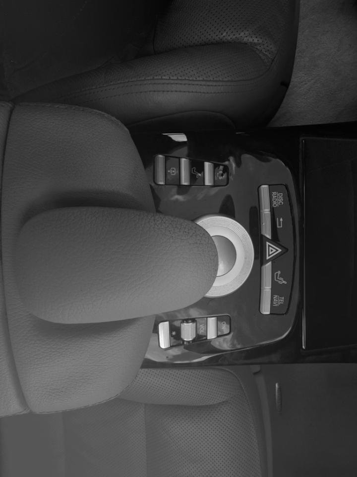 Used 2012 Mercedes-Benz S 550 image 24