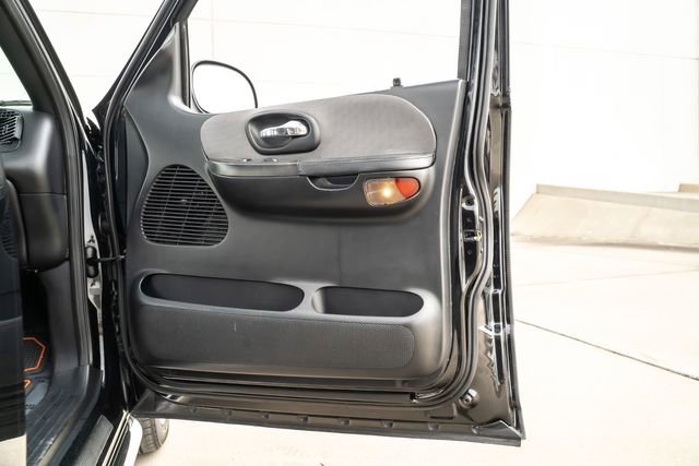 Used 2002 Ford F150 Harley-Davidson image 26