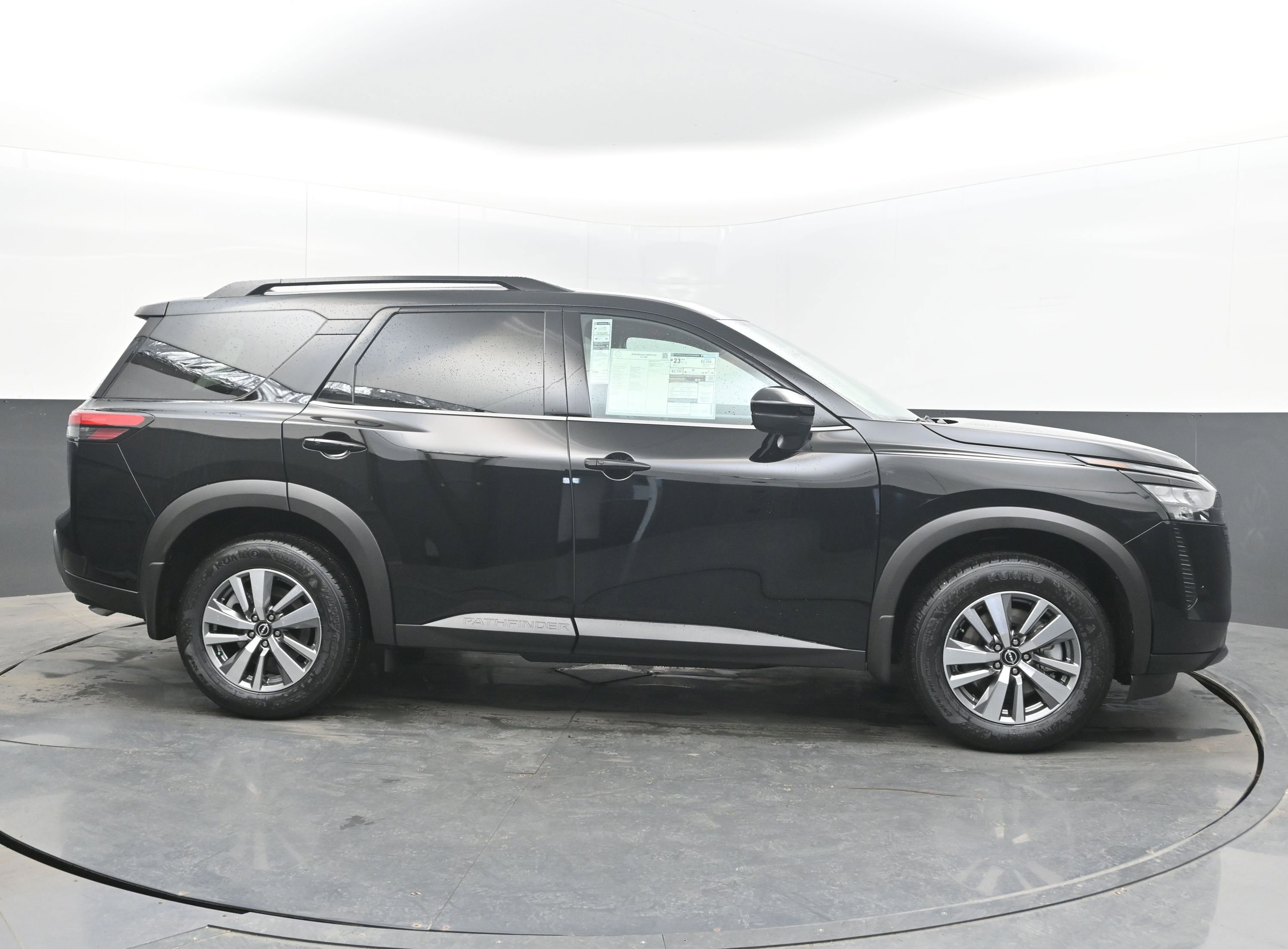 New 2026 Nissan Pathfinder SL FWD image 8