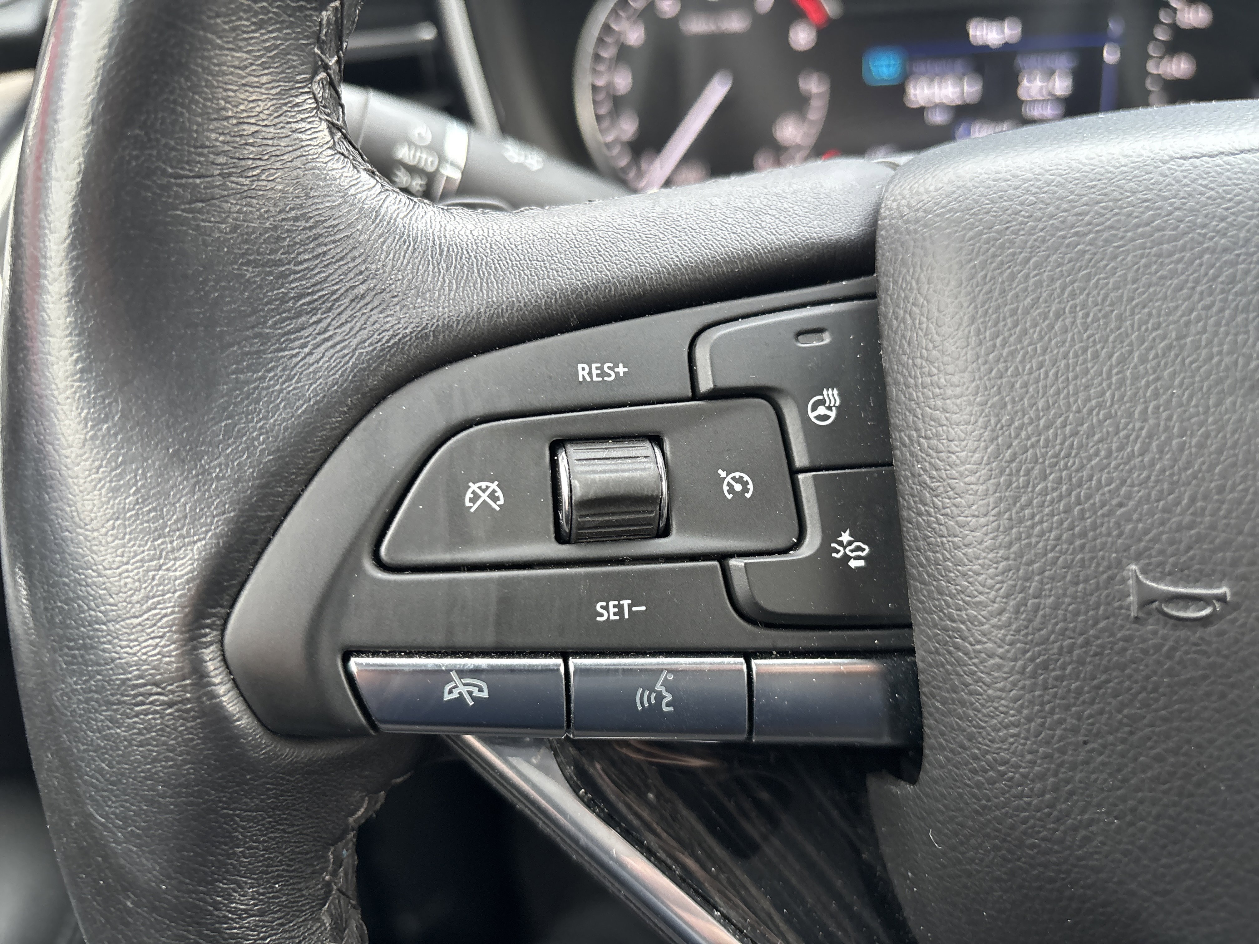 Used 2023 Cadillac XT6 Premium Luxury image 20