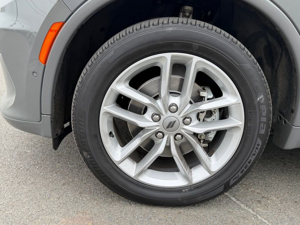 Used 2025 Dodge Durango GT image 11