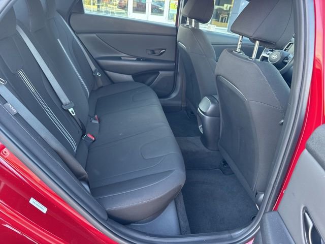 Certified 2025 Hyundai Elantra Sport image 24