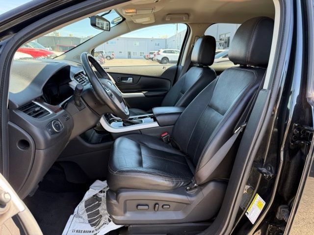 Used 2013 Ford Edge Limited AWD/4WD image 2