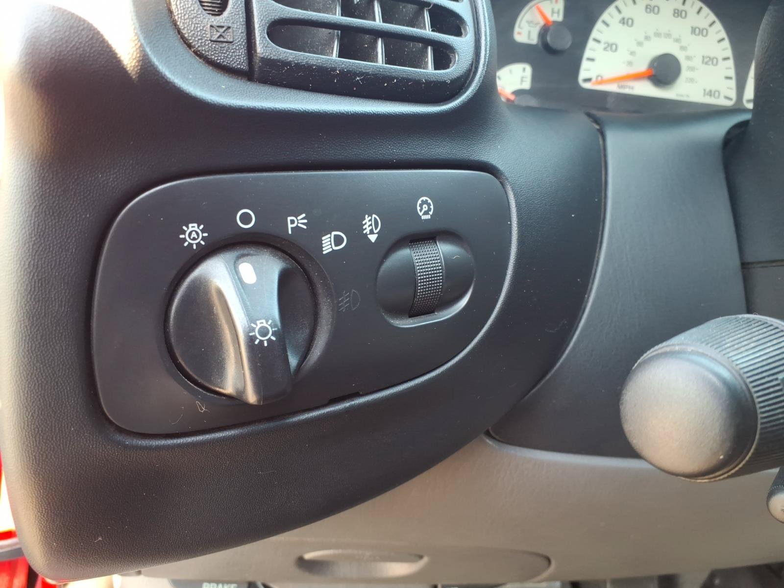 Used 2000 Ford F150 Lightning RWD image 22