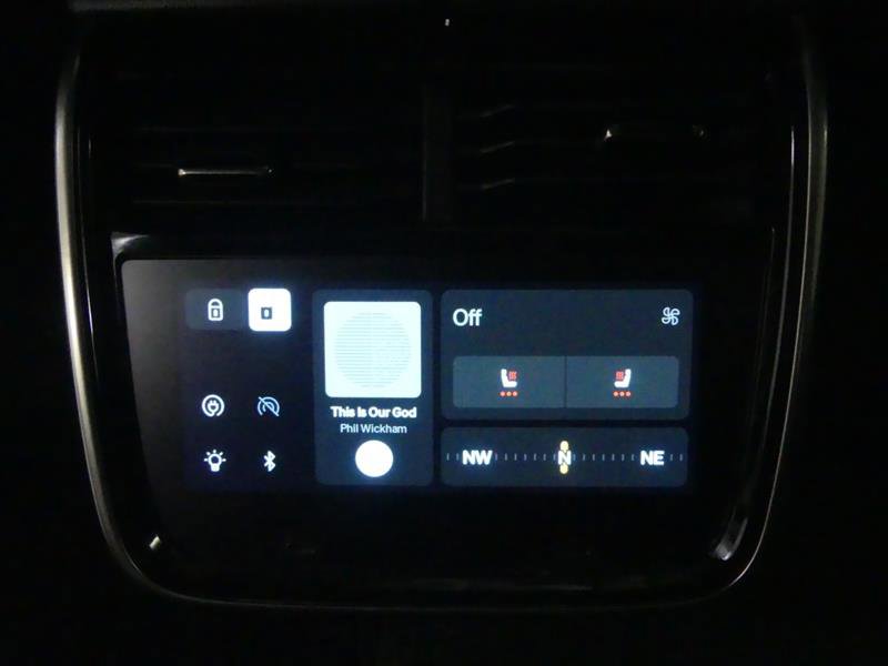 Used 2023 Rivian R1T Adventure AWD/4WD image 24