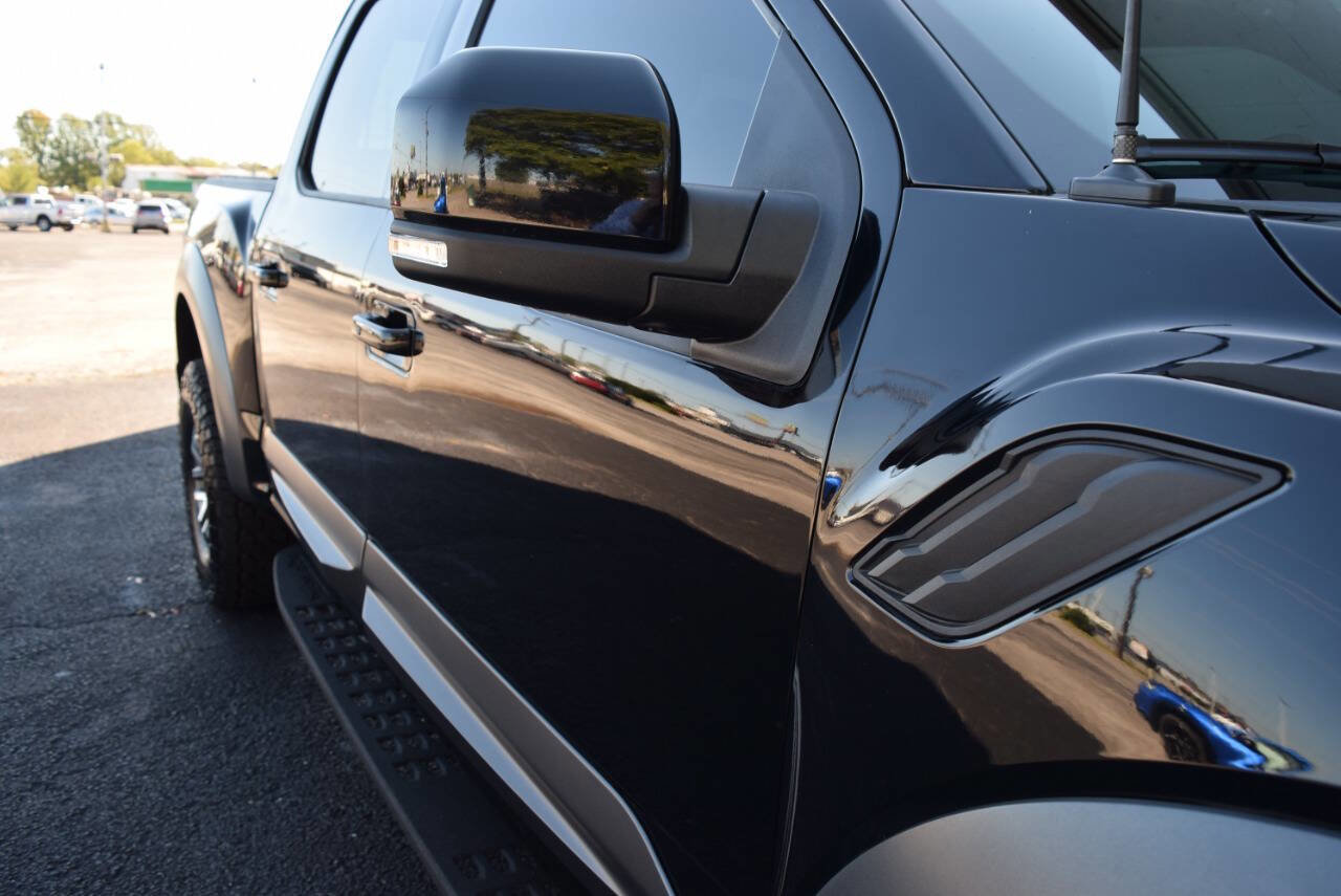 Used 2018 Ford F150 Raptor w/ Equipment Group 802A Luxury image 32