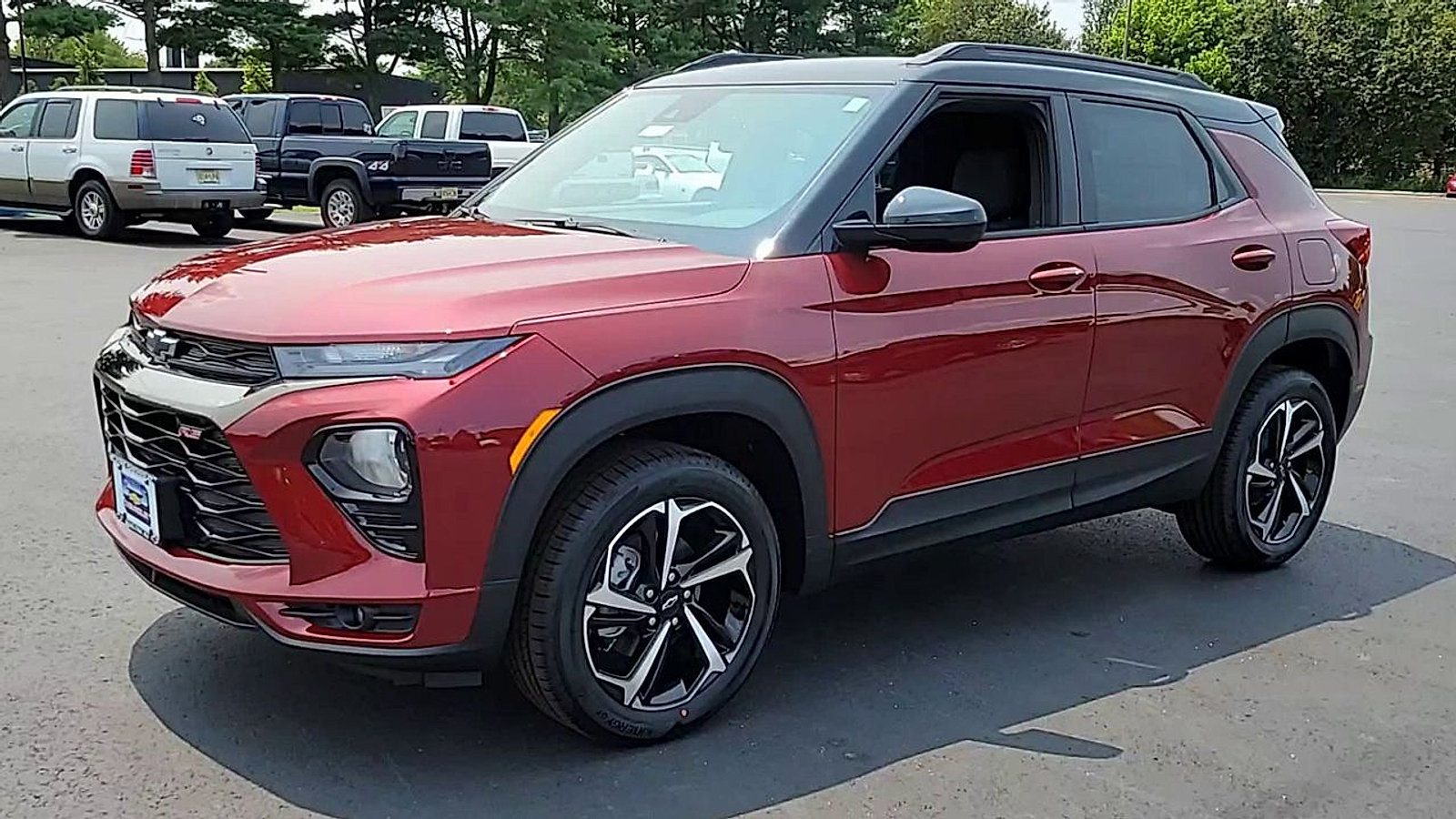 Used 2023 Chevrolet TrailBlazer RS w/ Convenience Package AWD/4WD image 4