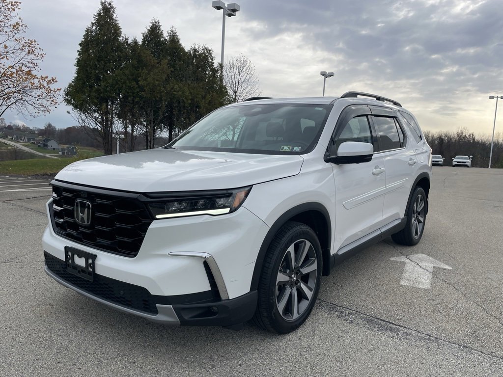Used 2025 Honda Pilot Elite image 7