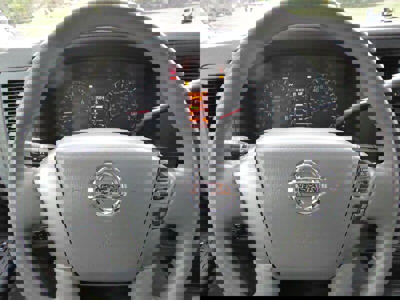 Used 2017 Nissan NV 3500 S w/ Power Package image 11