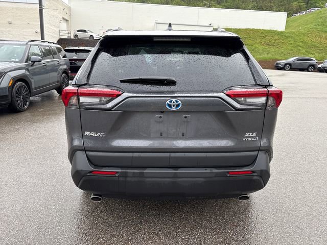 Used 2024 Toyota RAV4 XLE w/ Convenience Package AWD/4WD image 4
