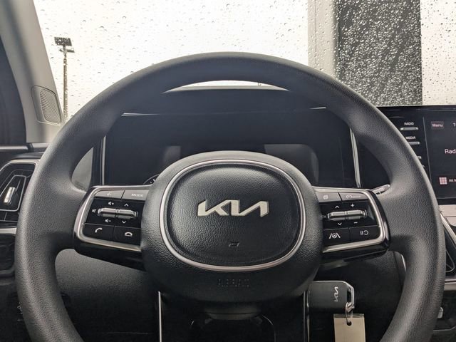 Used 2023 Kia Sorento LX image 23