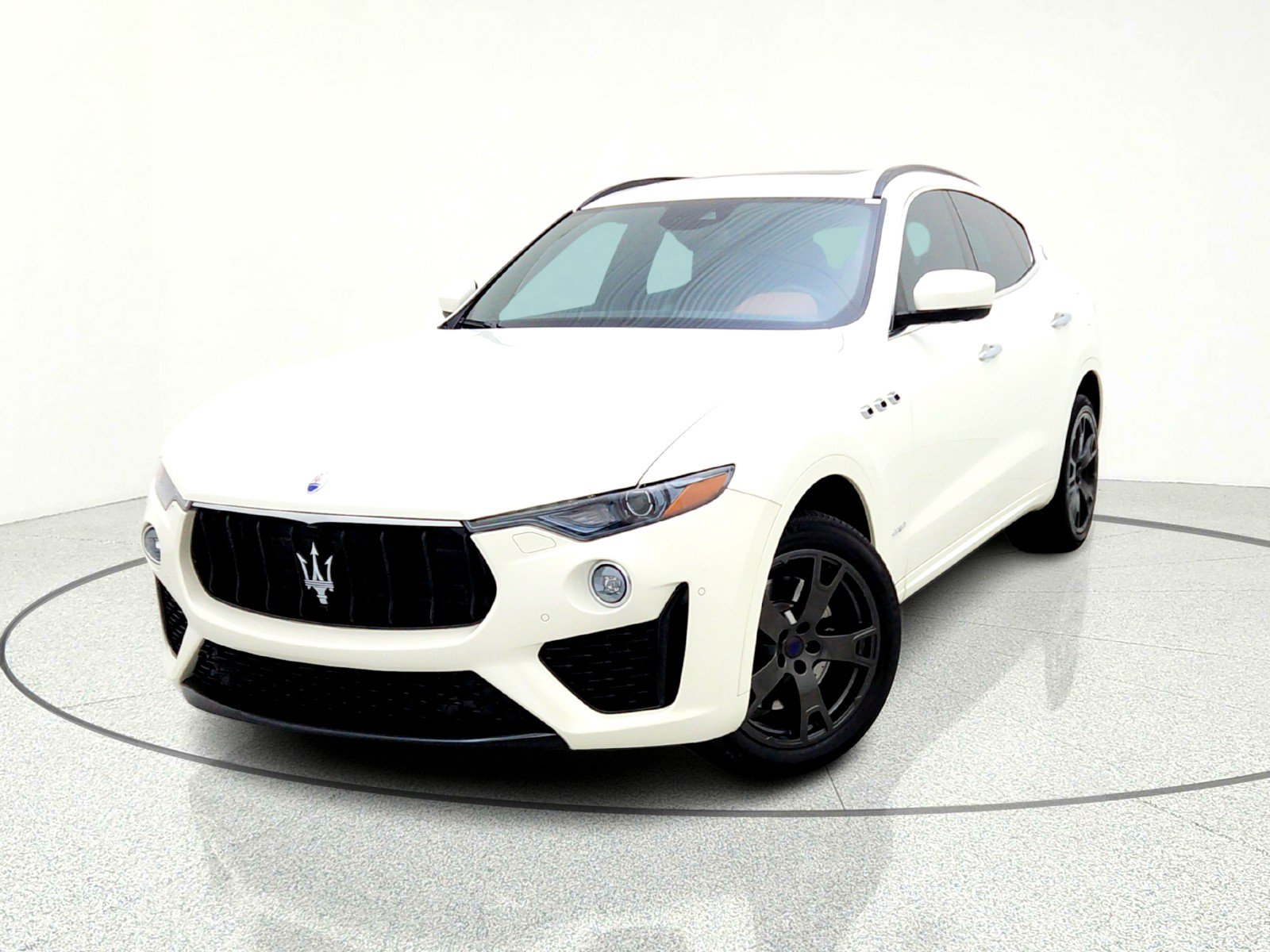 Used 2019 Maserati Levante S GranSport image 2