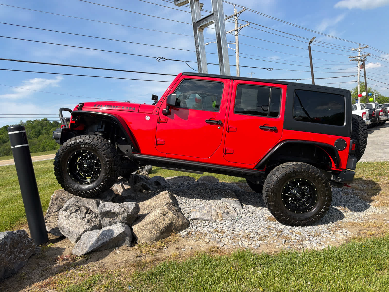 Used 2015 Jeep Wrangler Unlimited Rubicon image 23