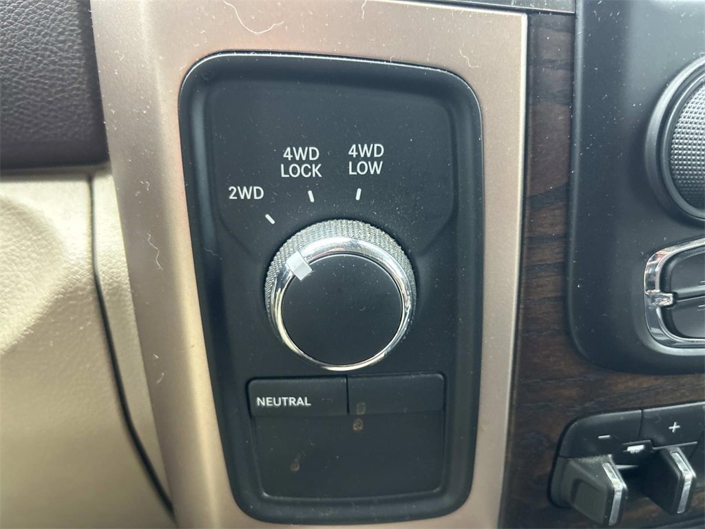 Used 2013 RAM 2500 Longhorn w/ Convenience Group image 19