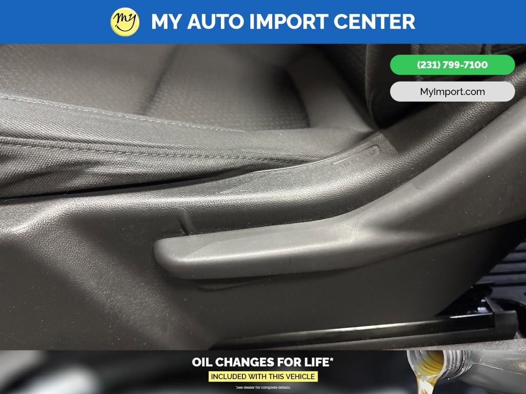 Used 2021 Chevrolet Silverado 1500 Custom Trail Boss w/ Safety Confidence Package image 12