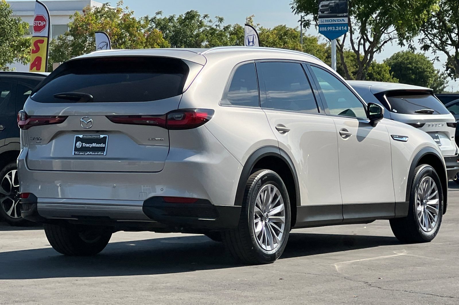 Certified 2025 MAZDA CX-90 3.3 Turbo w/ Preferred Package AWD/4WD image 4