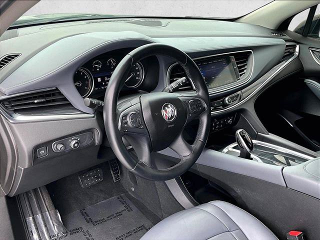 Used 2020 Buick Enclave Essence w/ Sport Touring Edition FWD image 14