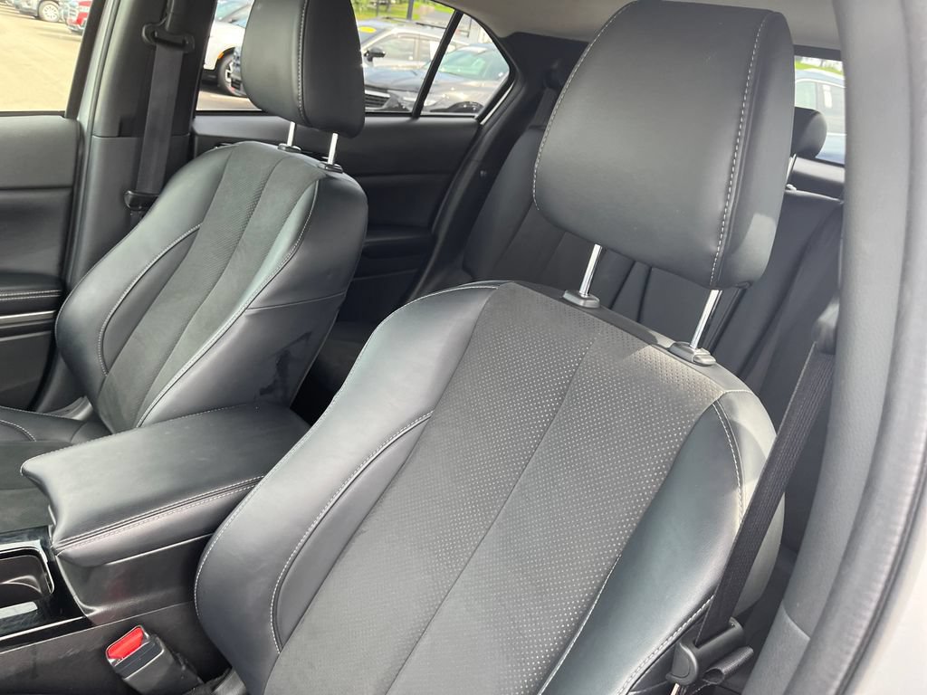 Used 2025 Mitsubishi Eclipse Cross SE AWD/4WD image 12