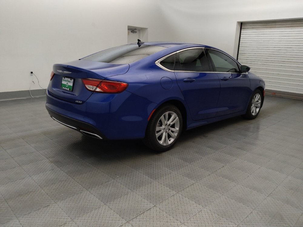 Used 2016 Chrysler 200 Limited Platinum w/ Comfort & Convenience Group FWD image 9