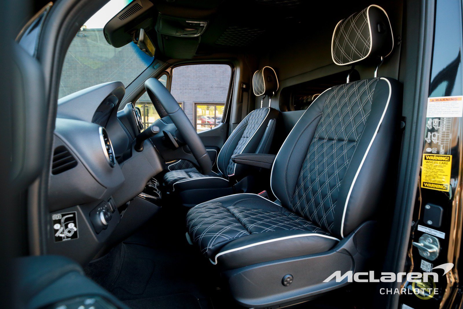 Used 2024 Mercedes-Benz Sprinter 3500 image 10