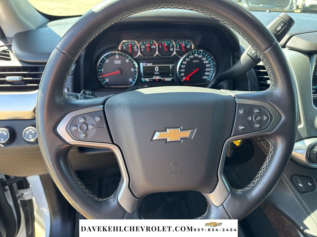 Used 2016 Chevrolet Suburban LT image 12
