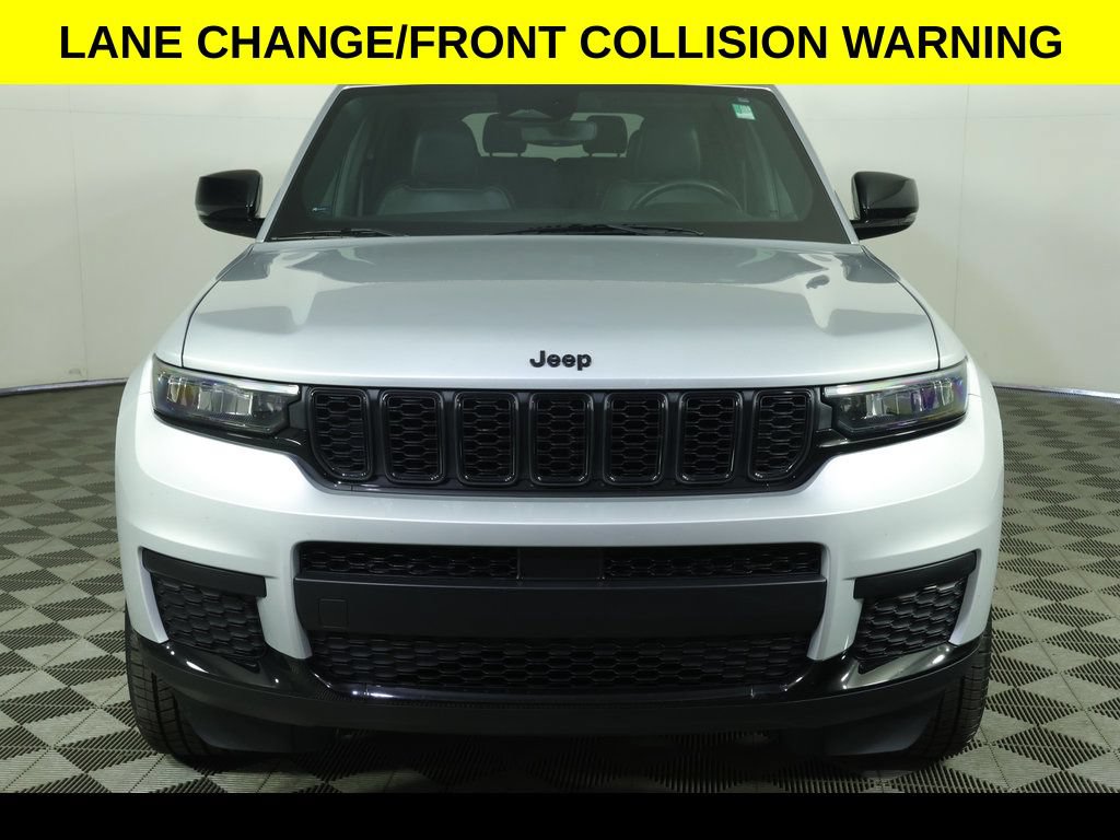Used 2022 Jeep Grand Cherokee L Laredo AWD/4WD image 11