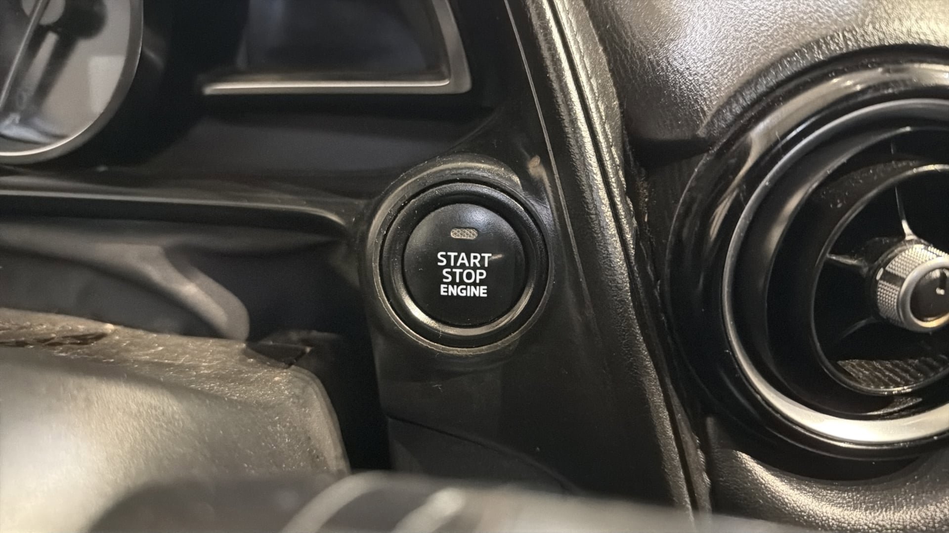 Used 2018 MAZDA CX-3 Grand Touring w/ Premium Package image 24